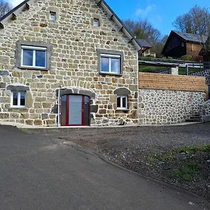 Les Roses Des Bois Bed & Breakfast
